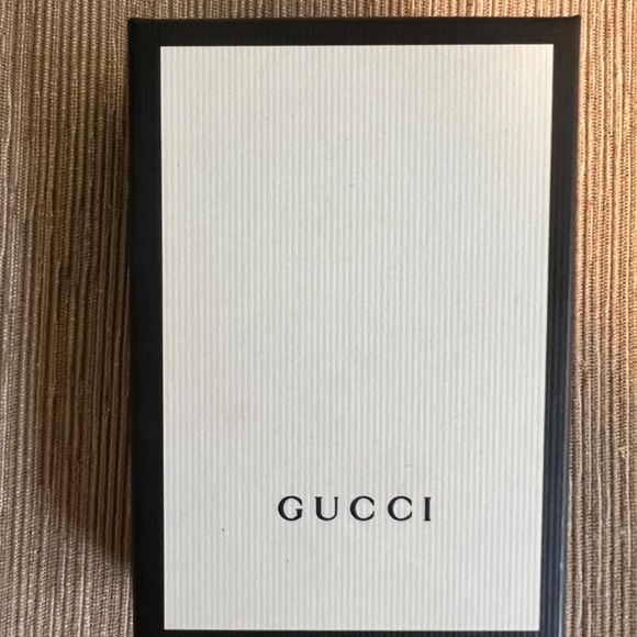 *New With Tags* Gucci GG Marmont card case - Picture 3 of 7